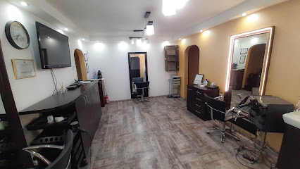 Ramona Hairstyle - Salon Coafura / Coafor