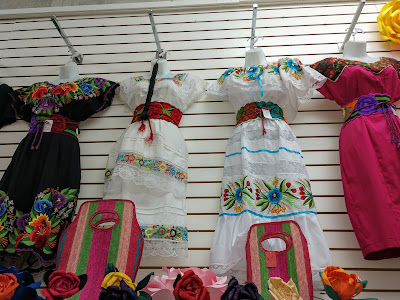 El Merkadito Arts & Crafts