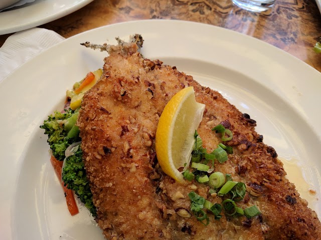 Silverheels Bar & Grill