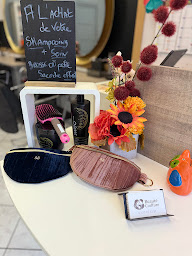 Photo n°13 de Beaute coiffure à Loos (Salon de coiffure)