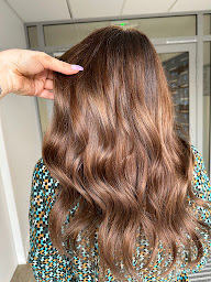 Photo n°18 de COCOON PLACE à La Balme-les-Grottes (Salon de coiffure)