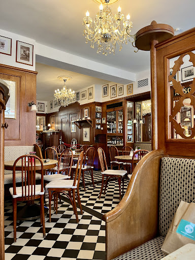 Café Rommel - Visual
