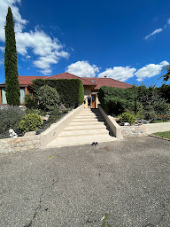 Photo n°5 de Rodriguez père & fils couvreur zingueur à lyon et ses alentours toiture rénovation fuite velux 69 rhône à Irigny (Entreprise d'étanchéité)