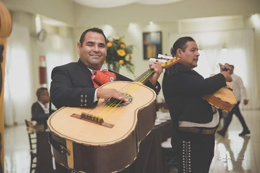Mariachi Los Gavilanes de Ocotlan de Gabriel Gutierrez