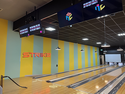 Strike Bowling Point Cook - Thumbnail