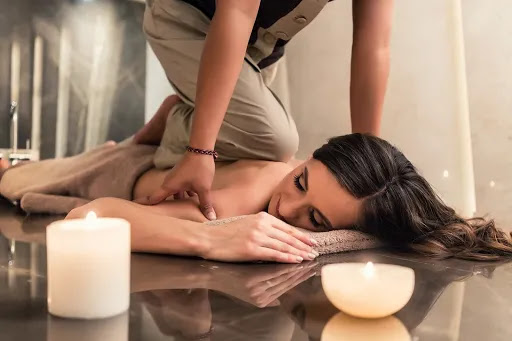 Thai yoga massage