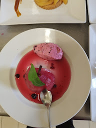 Photo n°24 de Les Trois Ours à Lamure-sur-Azergues (Bar)