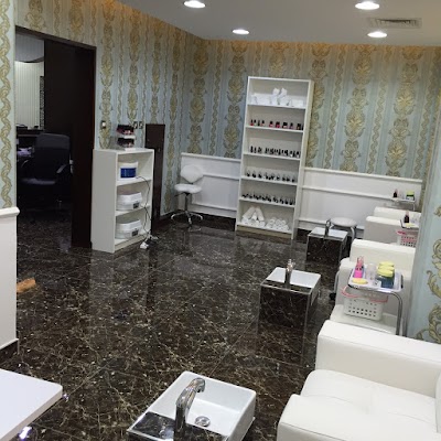 Photos of La Belle Femme Salon