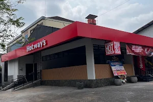 Hotway's Chicken Magelang image