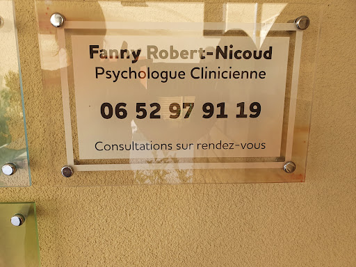 Psychologue clinicienne Fanny Robert-Nicoud enfant adulte adolescent - Thumbnail