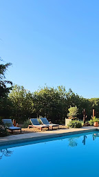 Photo n°3 de Domaine de Conillieres - Gîtes de charme avec piscine à Saint-Maximin-la-Sainte-Baume (Appartement de vacances)