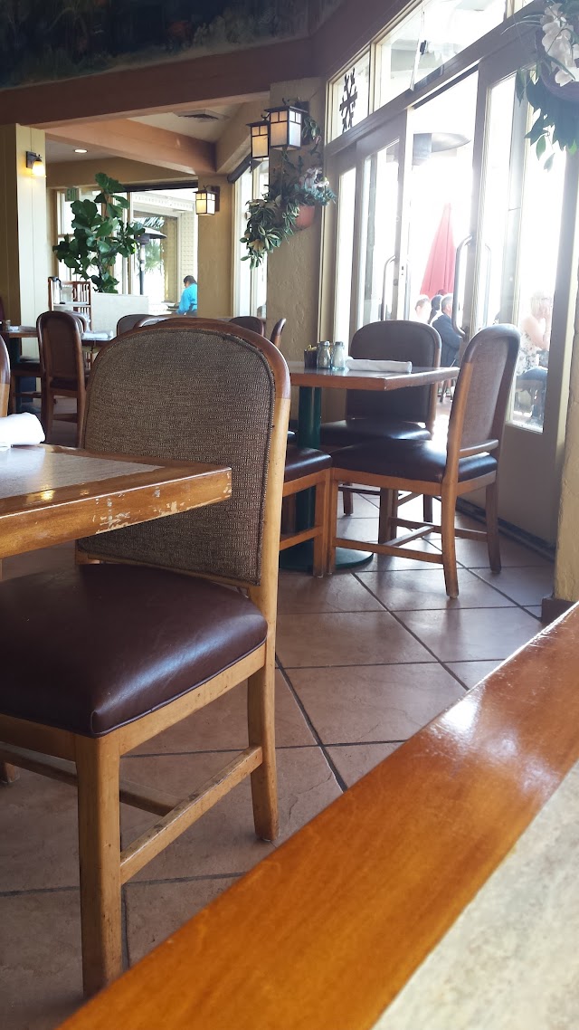 Edgewater Grill