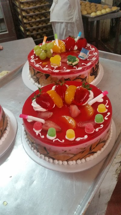 Photos of Pasteleria La Inglesa Real
