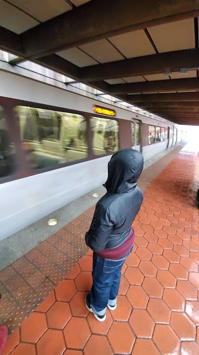 East Falls Church Metro Station