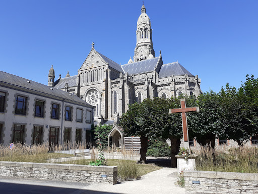 Photo de Maison de Retraite La Sagesse à Saint-Laurent-de-la-Plaine (49290)
