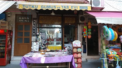 Tutku Gümüş ve Taş Evi