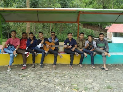 Photos of Mas Riwog
