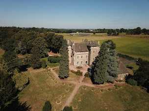 Photo n°22 de Château de La Vigne à Ally (Chambre d'hôtes)