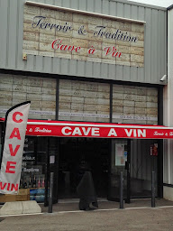 Photo n°11 de CAVE A VIN TERROIR & TRADITION à Châteauneuf-les-Martigues (Caviste)