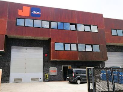 JANEL CUESTA | TRABAJOS METÁLICOS A MEDIDA