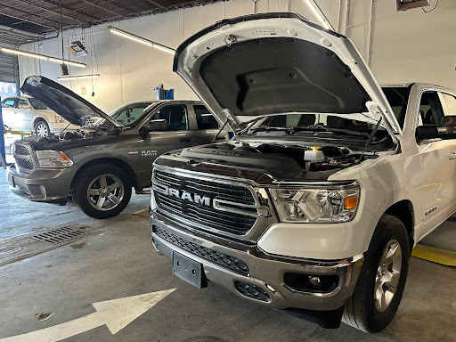 QUICK AUTO SERVICE - Visual