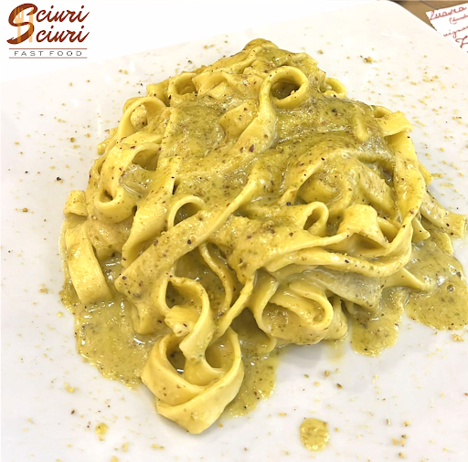 Sciuri Sciuri Pizzeria Fast Food Gallery - Italy