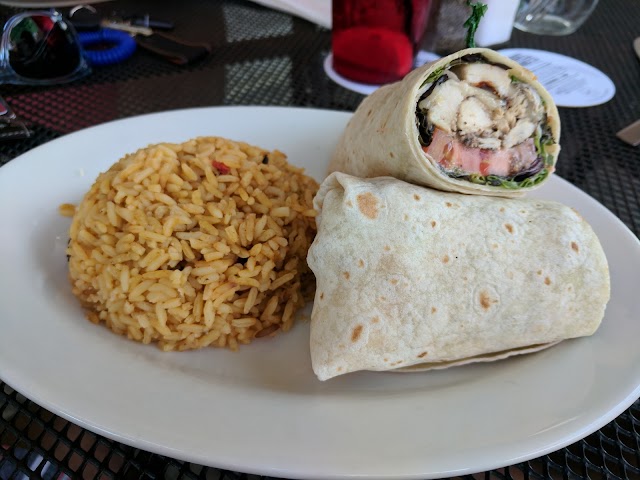 Flip Flops Grill + Chill