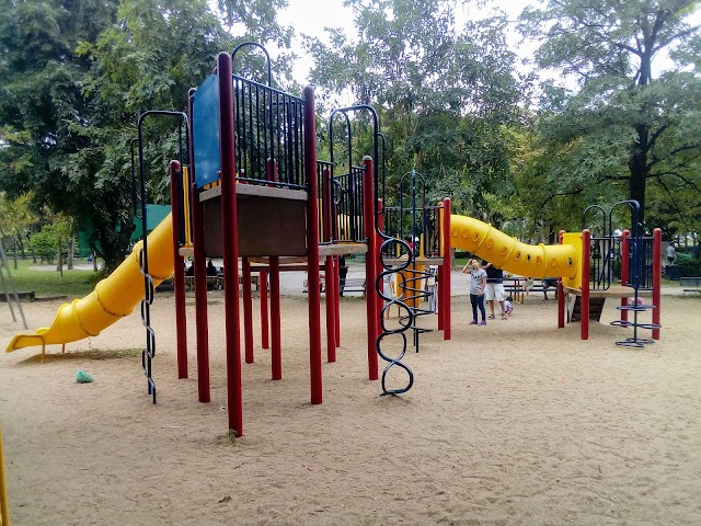 Lumphini Park Outdoor Gym