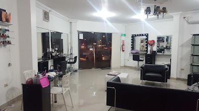 Photos of L'Creme Beauty Salon