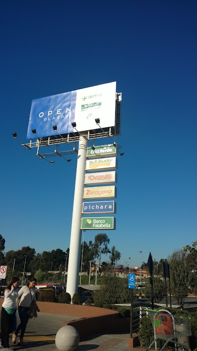 Photos of Open Plaza Santa Julia