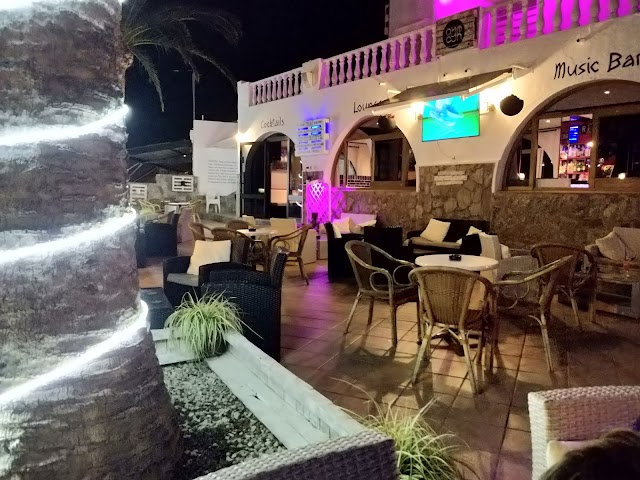 Ayashe Lounge & Sound