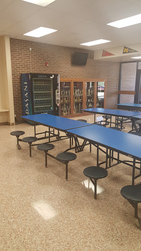 Mann Middle School - Visual