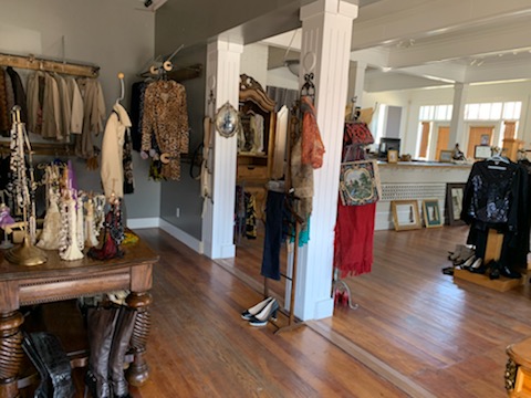 Shayna's Boutique - Thumbnail