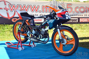 Photo n°2 de MIR35 - Vente en Ligne de Pièces Cyclomoteur à Vitré (Service d'e-commerce)