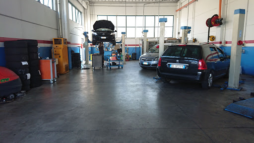 Autofficina F.lli Burattin Snc di Burattin Diego e Claudio - Thumbnail