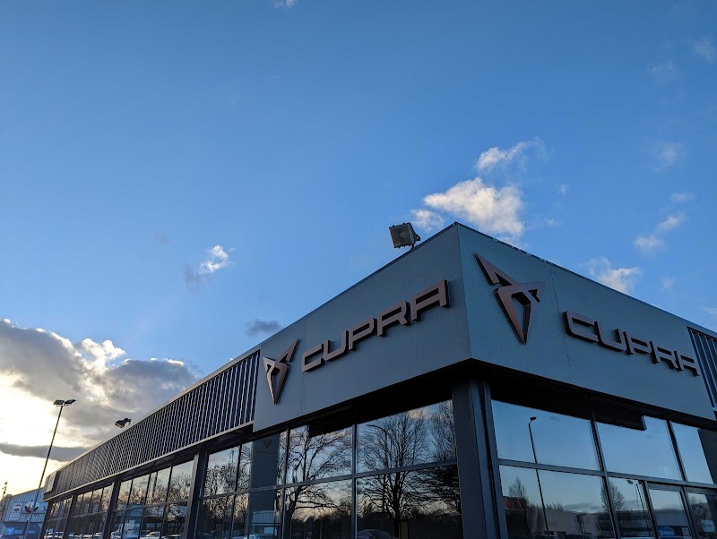 CUPRA Doncaster photo 3