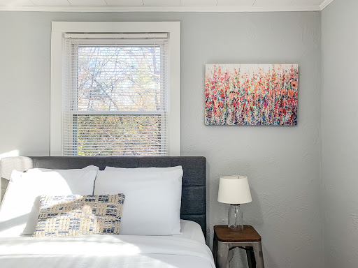 Fox Haus | Missouri Haus Vacation Rental - Thumbnail