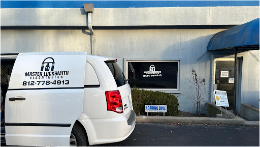 Master Locksmith Bloomington - Visual