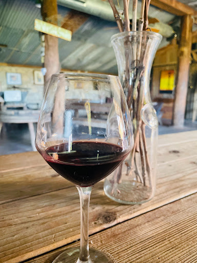 Barking Rocks Vinyard & Winery - Thumbnail