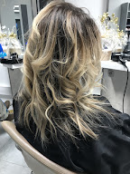 UP ST'HAIRS by Fabienne à Drumettaz-Clarafond