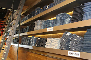 Photo n°10 de Who's Back à Châteaugiron (Centre commercial)