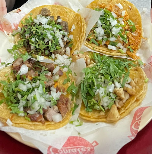 Taqueria Los Comales / Niles - Thumbnail