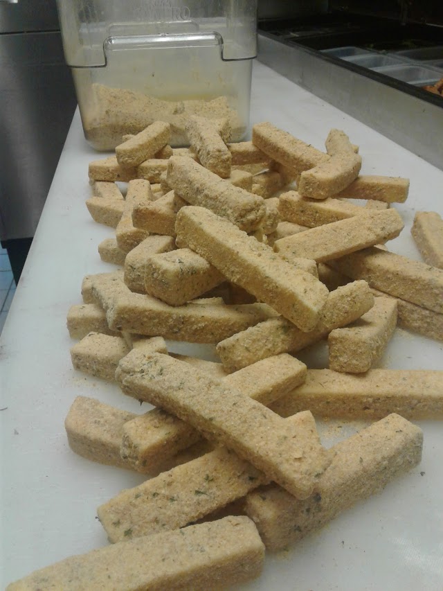 Mid City Pizza (mcp uptown)