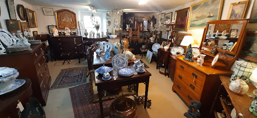 Top Banana Antiques Gallery - United Kingdom