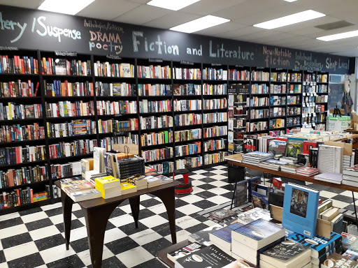 Books & Books Gallery - United States
