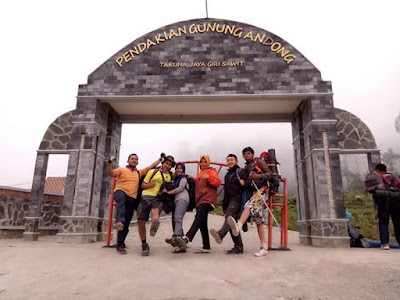 Photos of Gunung Andong