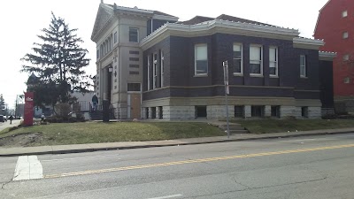 Walnut Hills Branch Library