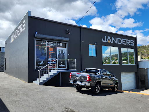 JANDERS - Visual