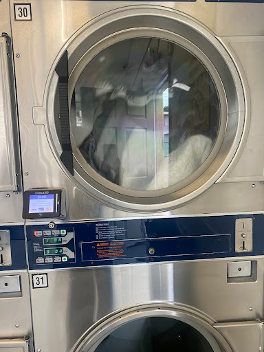 Lincoln Ave. Coin Laundry - Thumbnail