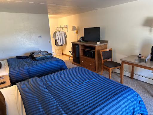 Coho Motel and Suites - Thumbnail